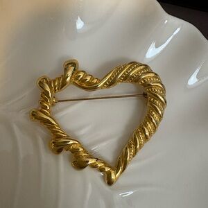 Gold Heart Brooch